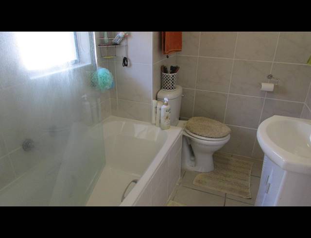 2 BEDROOM APARTMENT FOR SALE IN SHELLY BEACH
